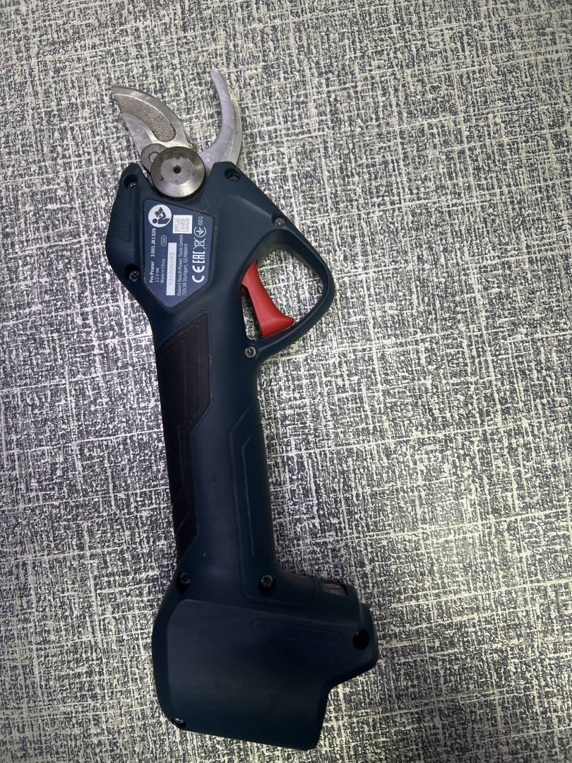 

Bosch pro pruner professional + 1 акб gba 12v 3.0ah- Б/в. Кропивницький. № 01-200113326