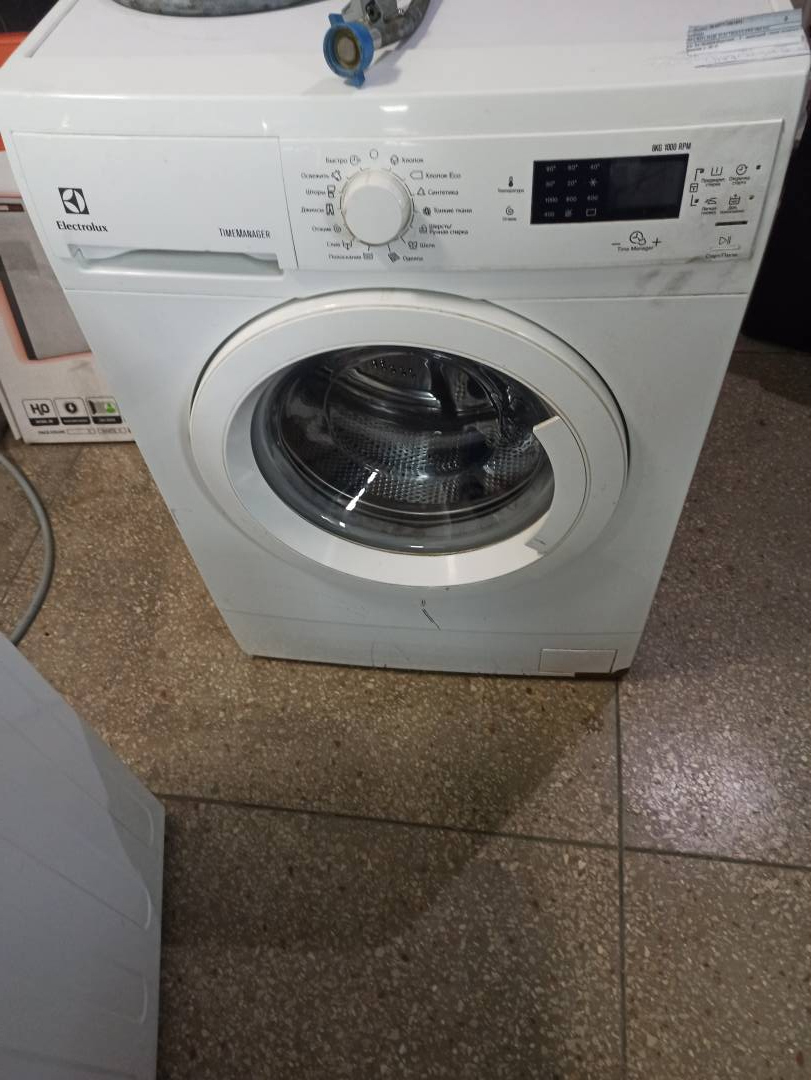 Стиральная машина Electrolux ews 1064 sau,артикул 01-200107329 :: Техноскарб