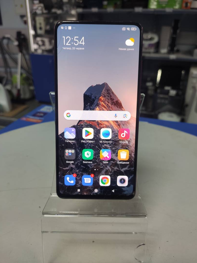 

Xiaomi mi-9t pro 6/128gb- Б/в. Київ. № 01-200089770