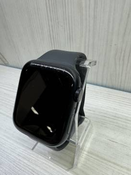 01-200011670: Apple watch series 7 45mm