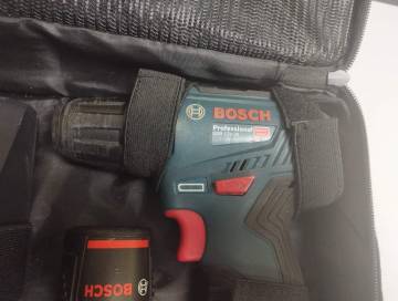 01-200140311: Bosch gsr 12v-30 2акб + зп