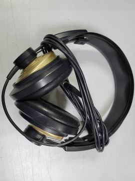 01-200166084: Akg k121