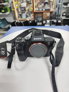 01-200245277: Sony alpha a7 ii body