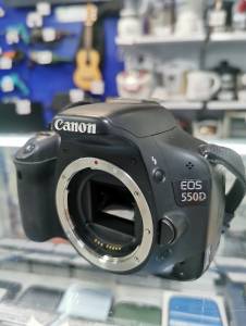 01-200061525: Canon eos 550d body