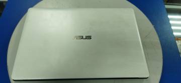 01-200136085: Asus pentium 2117u 1,8ghz/ ram4096mb/ hdd500gb/ dvd rw