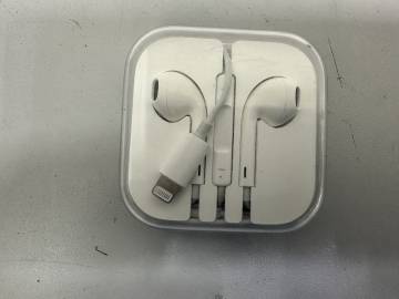 01-200223071: Apple earpods with lightning connector