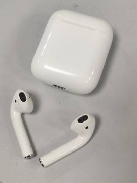 01-200235786: Apple airpods 2nd generation with charging case