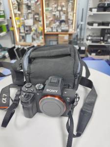 01-200245277: Sony alpha a7 ii body