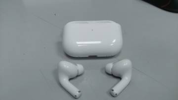 01-200292458: Apple airpods pro 2nd generation with magsafe charging case usb-c