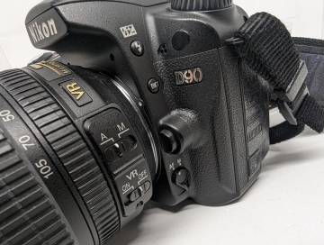 01-200068942: Nikon d90 nikon nikkor af-s 18-105mm f/3.5-5.6g ed vr dx