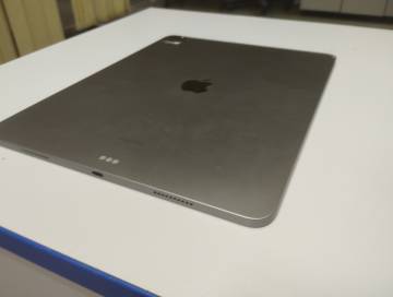 01-200225985: Apple ipad pro 12.9 2022 wi-fi 256gb