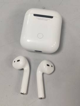 01-200235786: Apple airpods 2nd generation with charging case