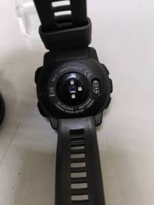 01-200249746: Garmin instinct