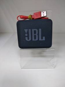 01-200228107: Jbl go essential 