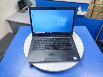 01-200177748: Dell core i5 8350u 1,7ghz/ ram8gb/ ssd256gb/video uhd620/1920 x1080