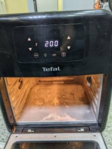 01-200206947: Tefal easy fry oven & grill fw501