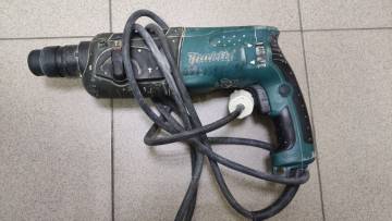 01-200233447: Makita hr2470