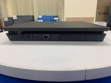 01-200273820: Sony playstation 4 slim 1tb