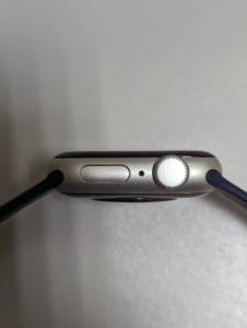 01-200041526: Apple watch se 40mm aluminum case