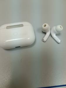 01-200156865: Apple airpods pro