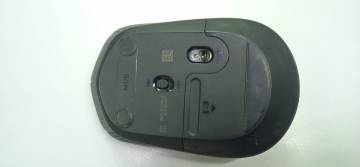 01-200215774: Logitech m170