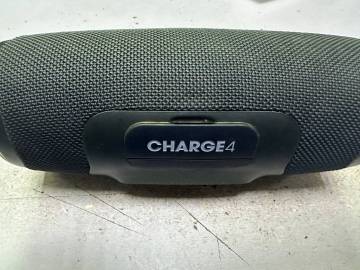 01-200276570: Jbl charge 4