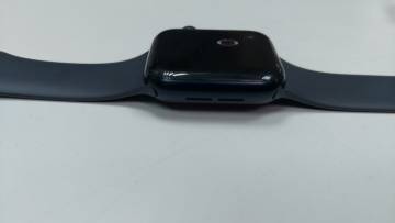 01-200281284: Apple watch se 2 gps 40mm aluminum case with sport