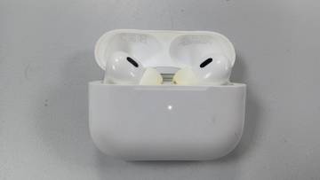 01-200272009: Apple airpods pro 2nd generation