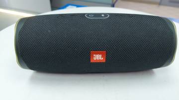 01-200308458: Jbl charge 4