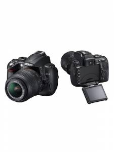 Фотоаппарат цифровой  Nikon d5000 nikon nikkor af-s 18-105mm f/3.5-5.6g ed vr dx