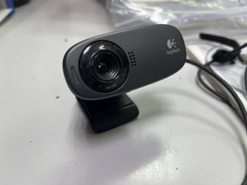 01-200079777: Logitech webcam c310
