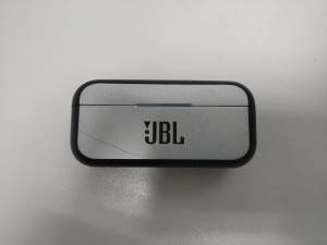 01-200205258: Jbl reflect flow