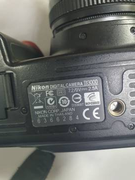 01-200271257: Nikon d3000 body + об'єктив гелиос-44