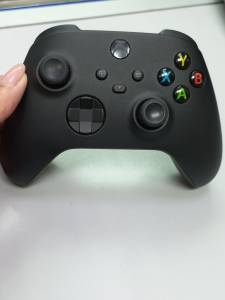 01-200208653: Microsoft xbox series x s wireless controller