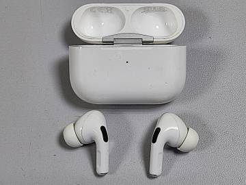 01-200236008: Apple airpods pro