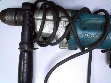 01-200294332: Makita dp4011