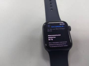 01-200082193: Apple watch se 40mm aluminum case