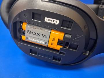 01-200159127: Sony mdr-rf895rk