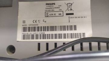 01-200240830: Philips 15pf8946