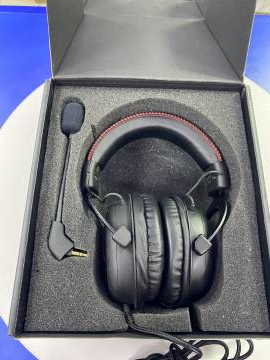 01-200208815: Hyperx core gaming headset