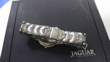01-19057804: Jaguar j428