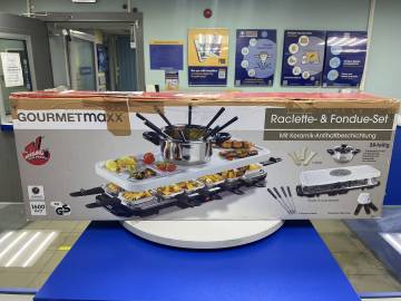 16-000205800: Gourmetmaxx raclette and fondue set
