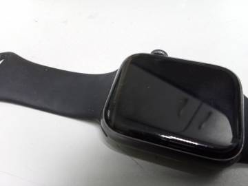 01-200100608: Apple watch series 5 44mm aluminum case