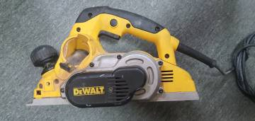 01-200188674: Dewalt d26500