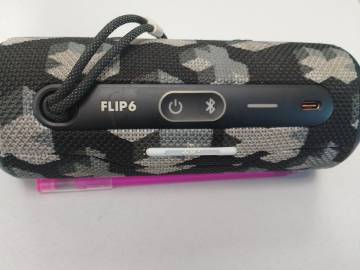 01-200244256: Jbl flip 6