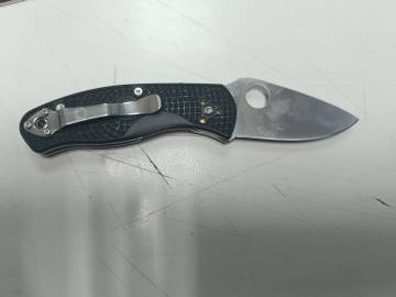 01-200281842: Spyderco persistence frn