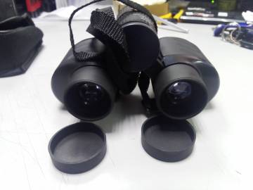01-200112211: Binoculars 10x24