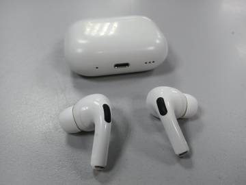 01-200196031: Apple airpods pro 2nd generation