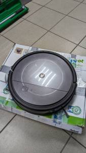 16-000262186: Roomba r1138