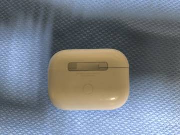 01-200281586: Apple airpods pro 2nd generation